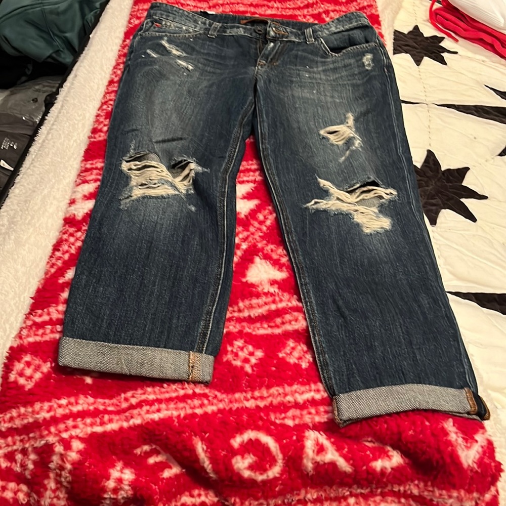 Joes Billy cropped distressed jeans sz 28